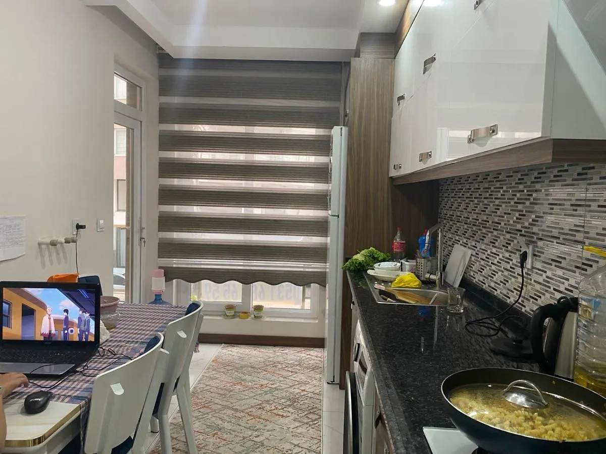 Yilmaz Apartman Apartamento Antália